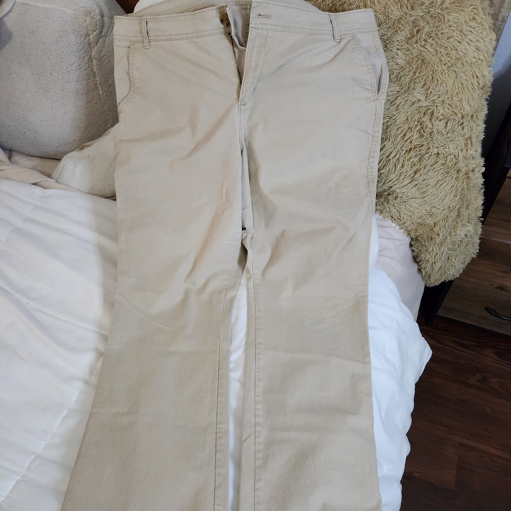 Plus size khaki pant